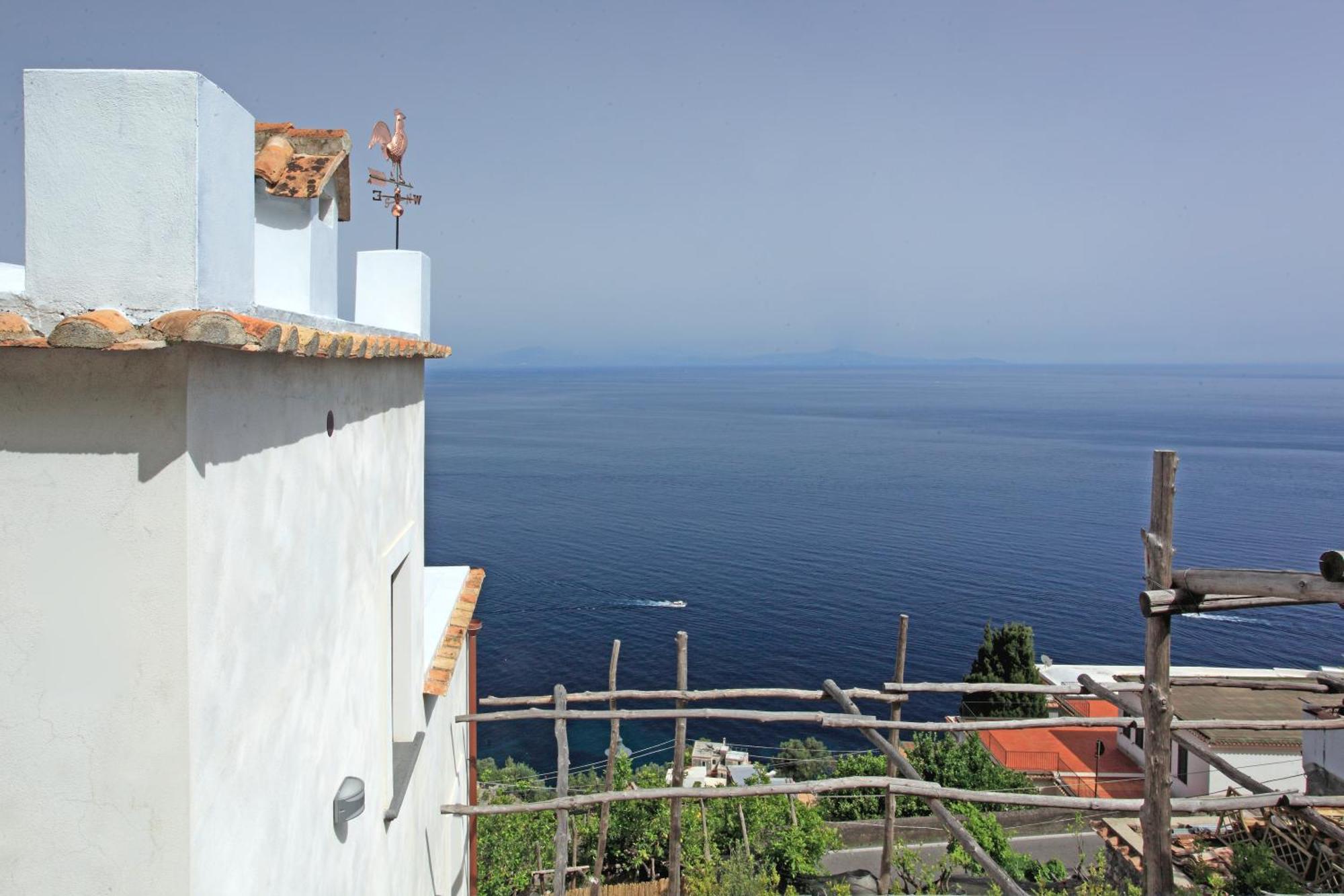 Bed & Breakfast L'antico Borgo Dei Limoni 2*