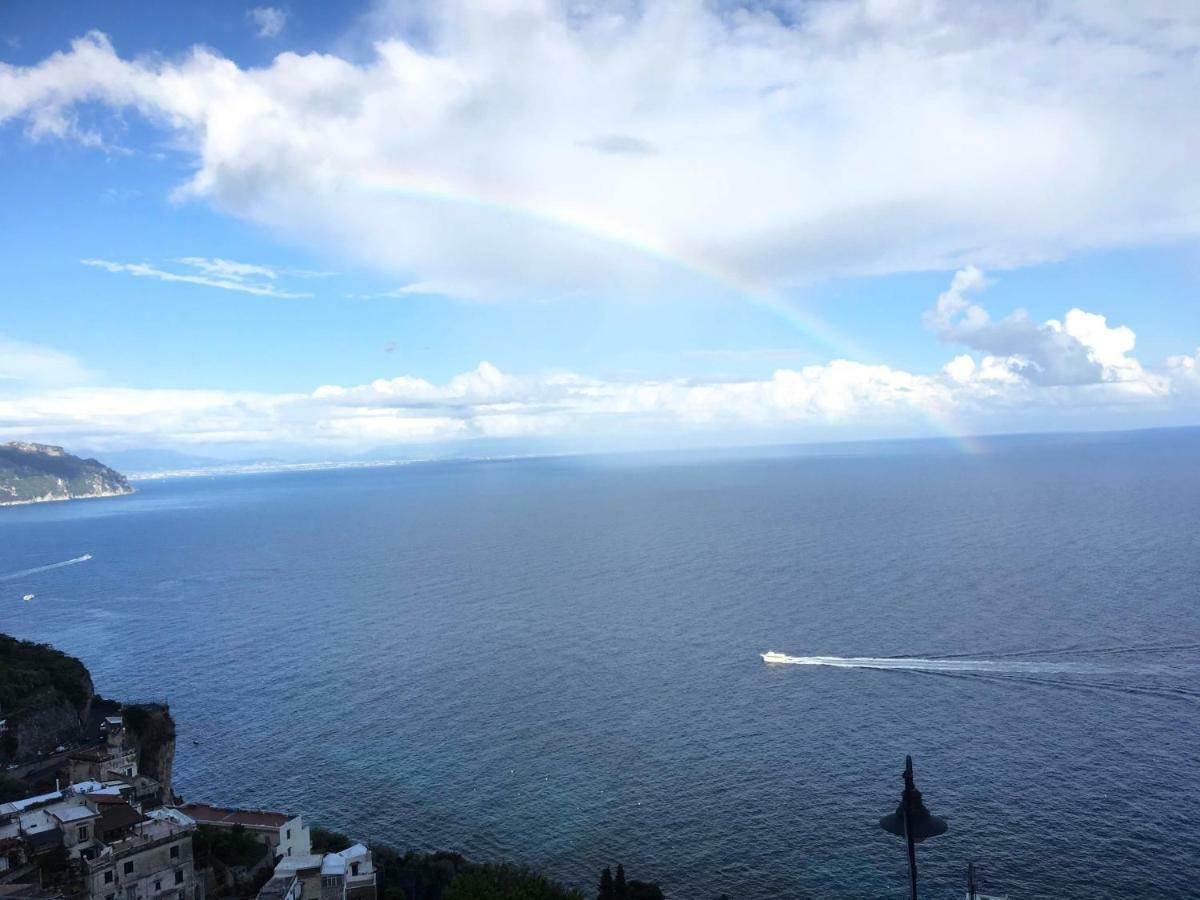 L'antico Borgo Dei Limoni Bed & Breakfast